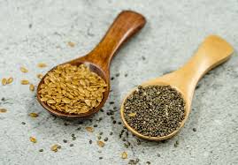 Nasiona lnu i chia: małe ziarna, które mogą zmienić Twoją dietę